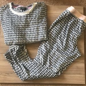 Simply Vera ultra soft pajama set